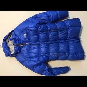 North Face puffer coat with hood